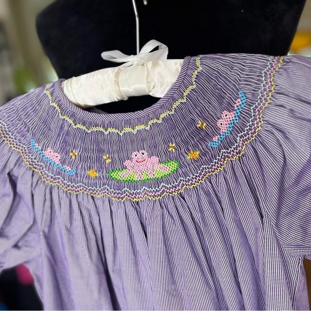 GIRLS ROSALINA SMOCKED BISHOP STYLE DRESS 5Y NWT - Picture 4 of 12